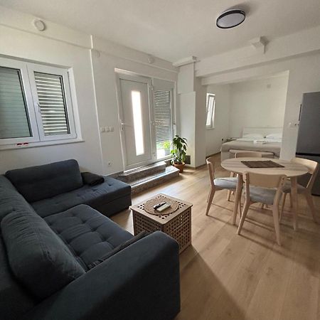 Studio Apartman Sedmica Zadar Eksteriør bilde